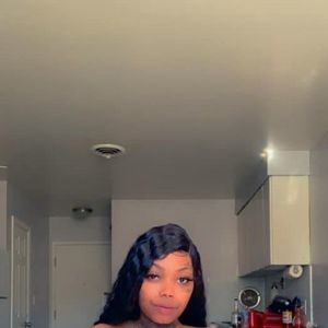 Meet your Posher, Monai